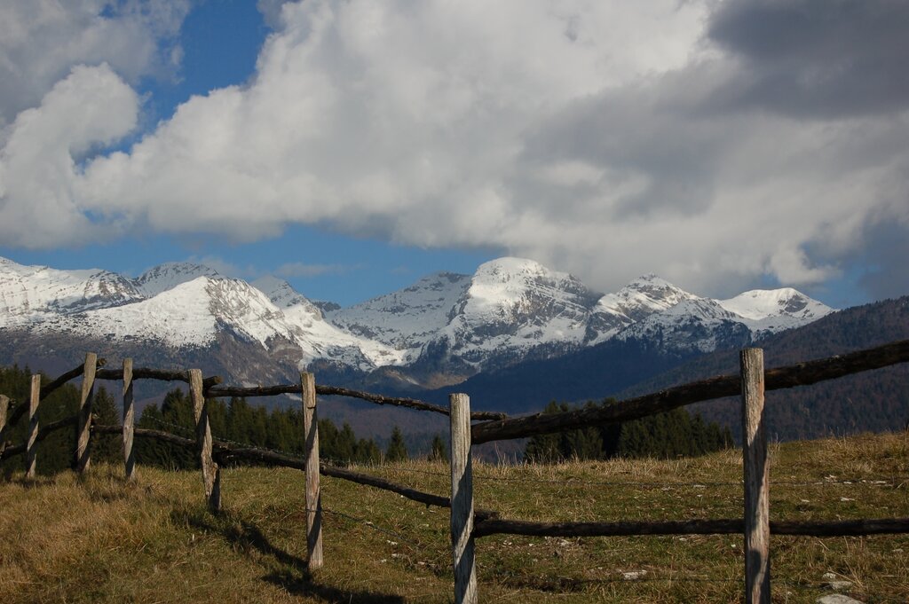 Pian Cansiglio Recinto Pascolo Neve Montagna P.Cibien | © P.Cibien