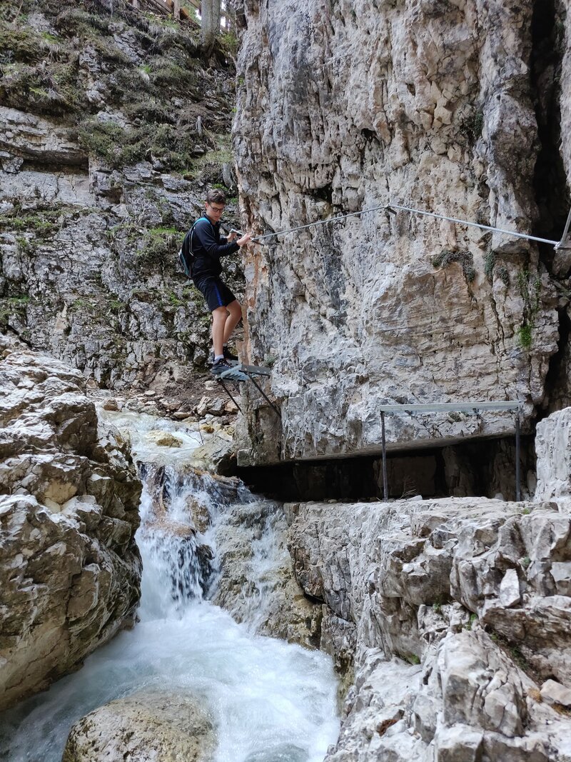 Gores De Federa Credits Cortina Marketing (2)